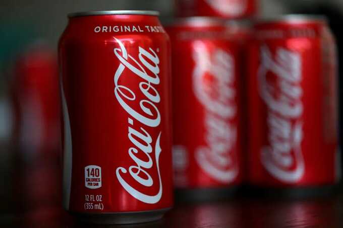 Coca-Cola уходит из России. Дистрибутор компании объявил о прекращении выпуска и продажи напитков