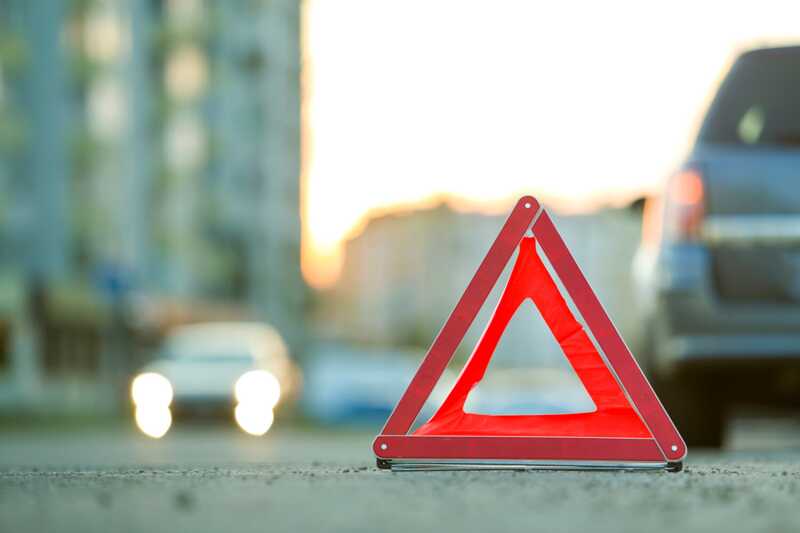 В Курганской области произошло столкновение между автомобилем и автобусом, в котором находились пассажиры
