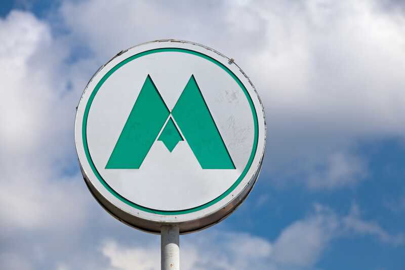 В Казани мужчина спрыгнул на рельсы в метро ради селфи