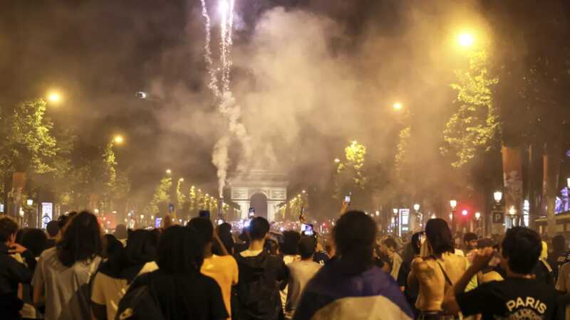 После триумфа "ПСЖ" в Лиге чемпионов в столице Франции произошли беспорядки